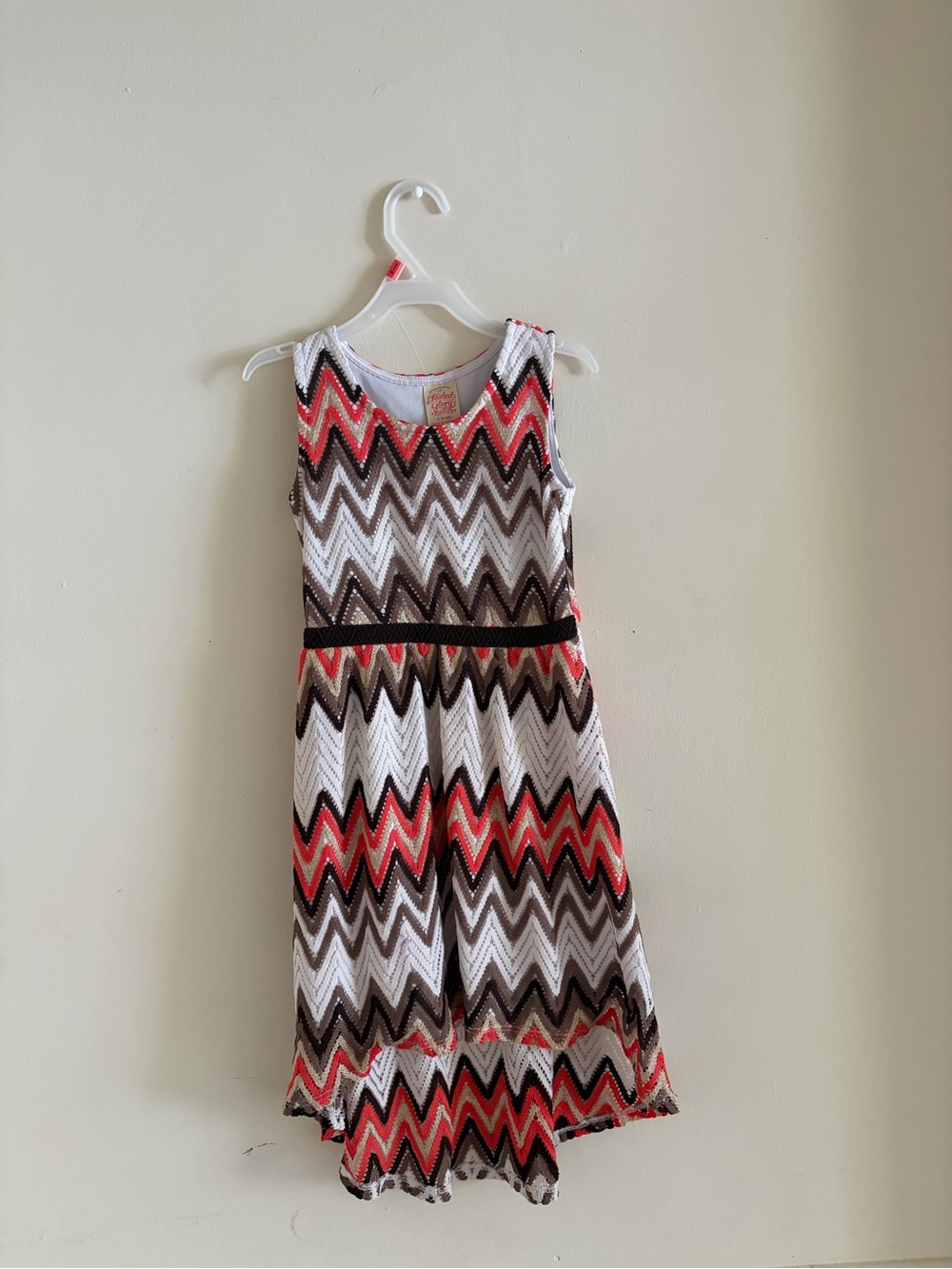Faded Glory Chevron Sleeveless Dress in Coral, Brown & White